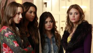Pretty Little Liars 4×14 online sa prevodom
