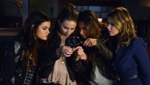 Pretty Little Liars 4×17 online sa prevodom