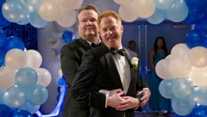 Modern Family 7×20 online sa prevodom