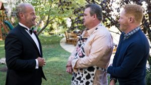 Modern Family 8×10 online sa prevodom