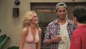 Two and a Half Men 4×23 online sa prevodom