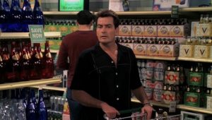 Two and a Half Men 1×9 online sa prevodom