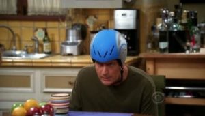 Two and a Half Men 8×9 online sa prevodom