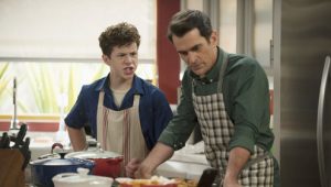 Modern Family 6×8 online sa prevodom