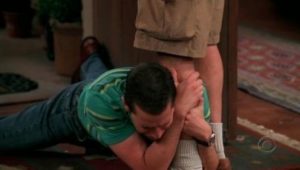 Two and a Half Men 3×4 online sa prevodom