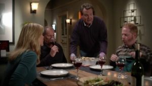 Modern Family 4×1 online sa prevodom