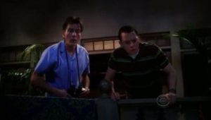 Two and a Half Men 8×14 online sa prevodom