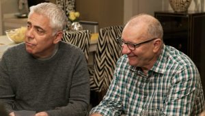 Modern Family 7×19 online sa prevodom