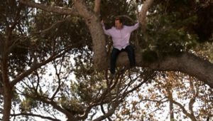 Modern Family 4×9 online sa prevodom